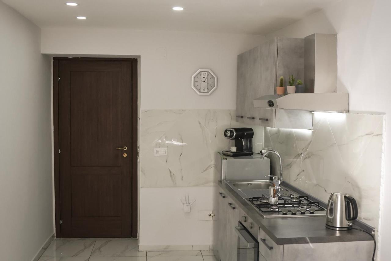Modern By Sasy In The City Centre Νάπολη Εξωτερικό φωτογραφία